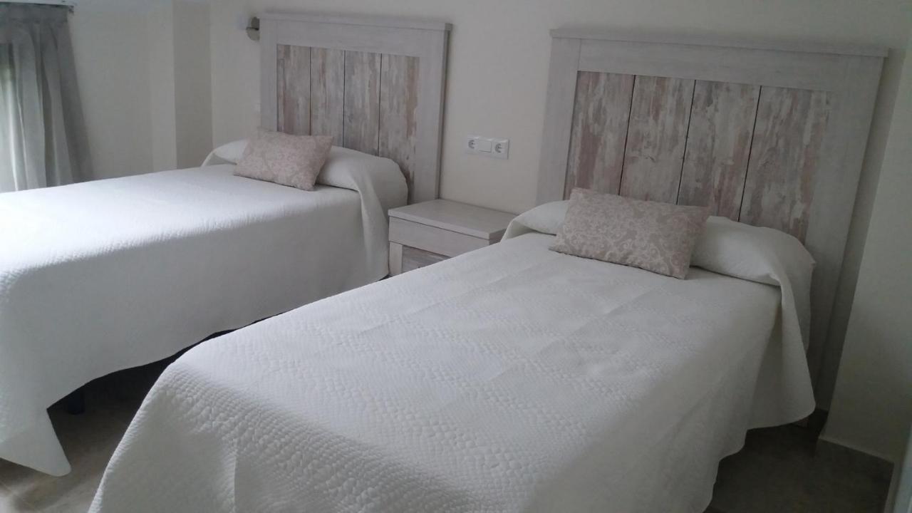Apartamentos La Pradera De Isla Exterior foto